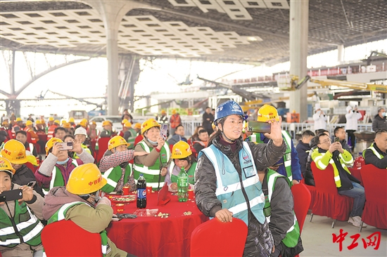 3334079_tpzz_1770907667366_b